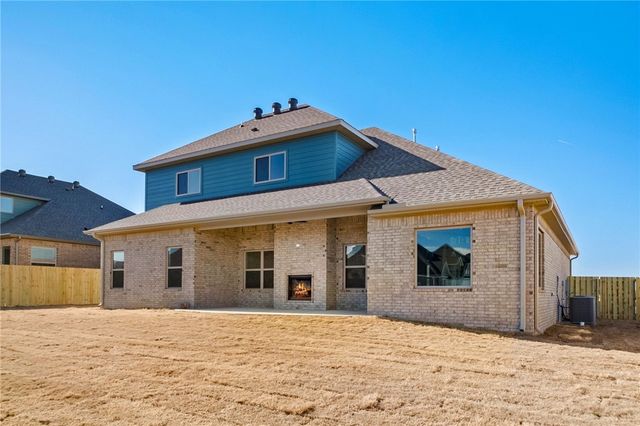 1401 Greyback Lane, Centerton, AR 72719