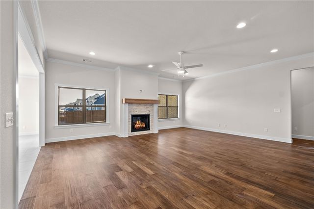 1401 Greyback Lane, Centerton, AR 72719
