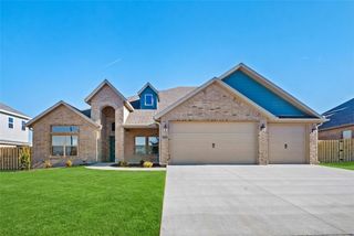 1401 Greyback Lane, Centerton, AR 72719