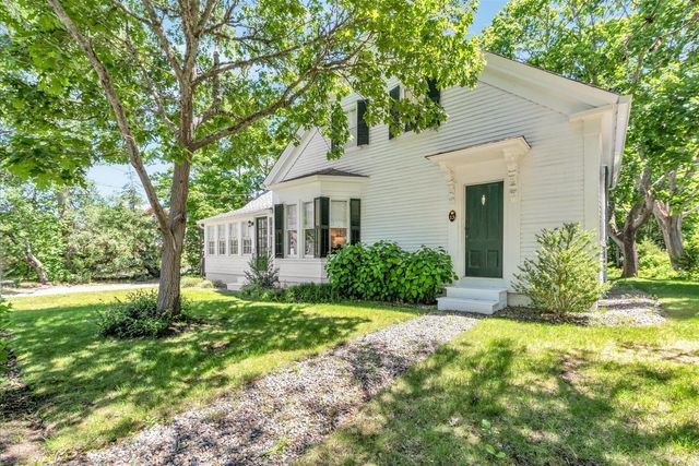 13 Silver Street, West Harwich, MA 02671