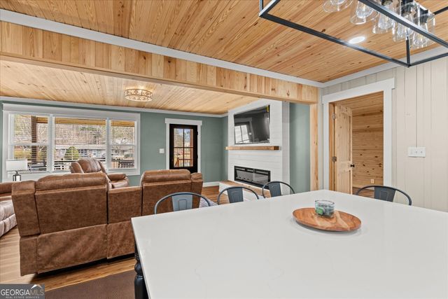 208 Bartlett Avenue, Roanoke, AL 36274