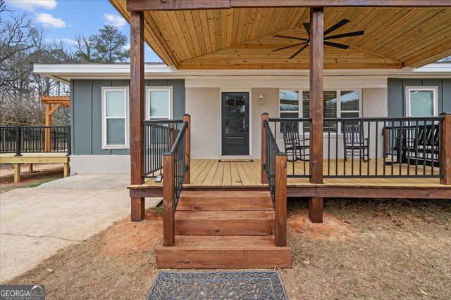 208 Bartlett Avenue, Roanoke, AL 36274