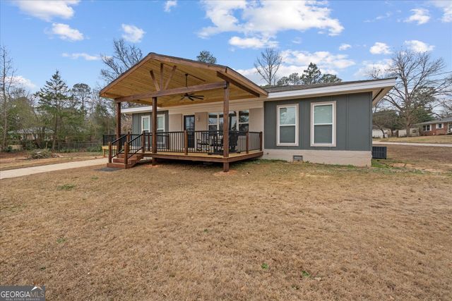 208 Bartlett Avenue, Roanoke, AL 36274