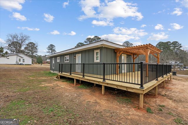 208 Bartlett Avenue, Roanoke, AL 36274