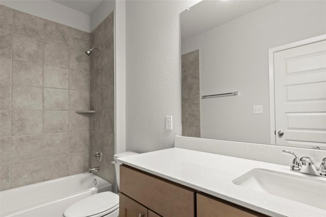 224 Barley LN, Elgin, TX 78621