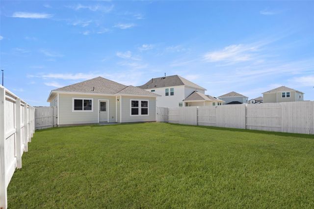 224 Barley LN, Elgin, TX 78621