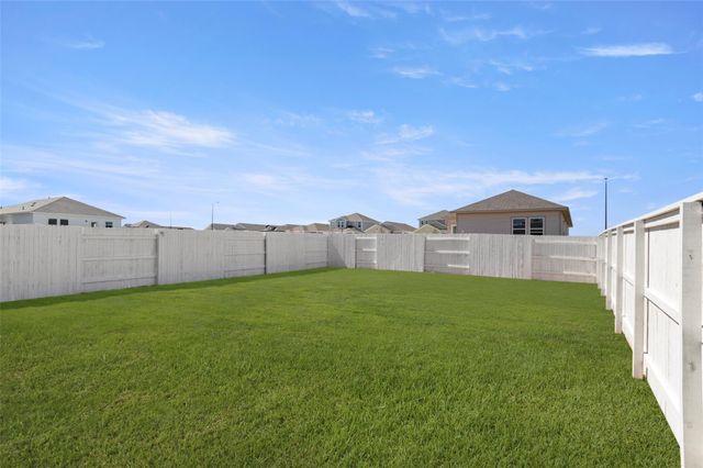 224 Barley LN, Elgin, TX 78621