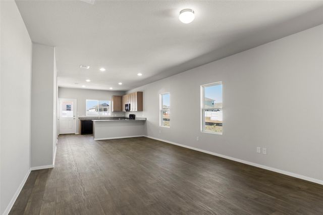 224 Barley LN, Elgin, TX 78621