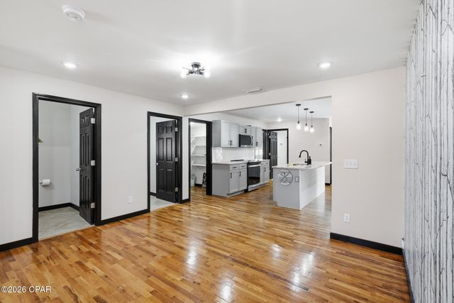 1808 Chestnut Avenue, Panama City, FL 32405