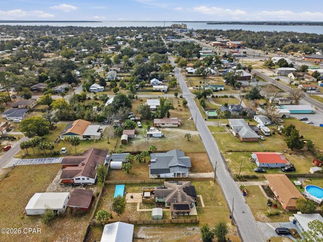 1808 Chestnut Avenue, Panama City, FL 32405