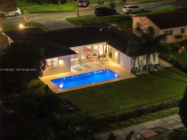 49 NW 108th St, Miami Shores, FL 33168