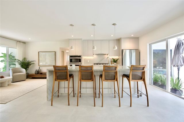 49 NW 108th St, Miami Shores, FL 33168