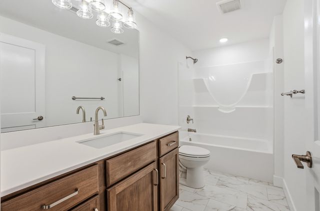 701 NAPA DR, Columbia, MO 65203