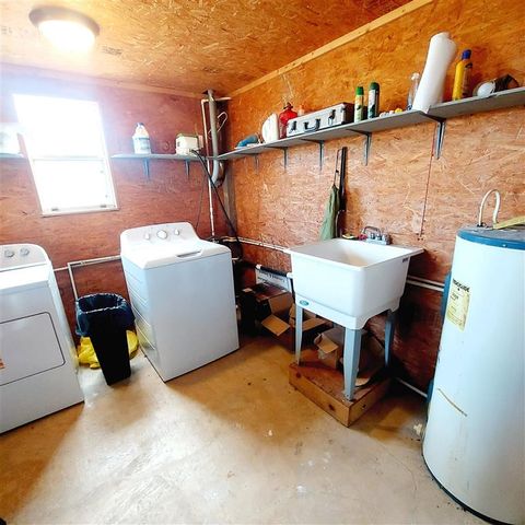 271 Lake Breeze Road, Hackberry, LA 70645