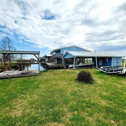 271 Lake Breeze Road, Hackberry, LA 70645