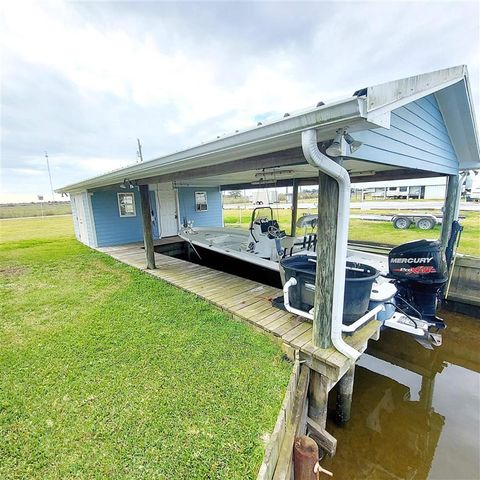 271 Lake Breeze Road, Hackberry, LA 70645