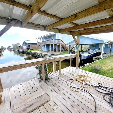271 Lake Breeze Road, Hackberry, LA 70645