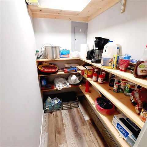 271 Lake Breeze Road, Hackberry, LA 70645