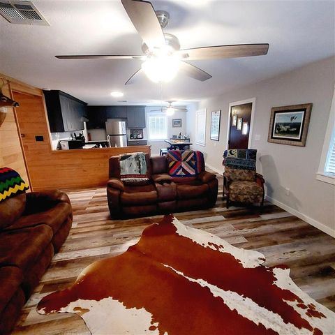 271 Lake Breeze Road, Hackberry, LA 70645