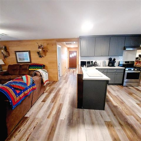 271 Lake Breeze Road, Hackberry, LA 70645