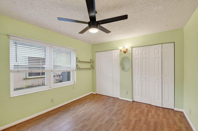 9744 Majestic Way, Boynton Beach, FL 33437