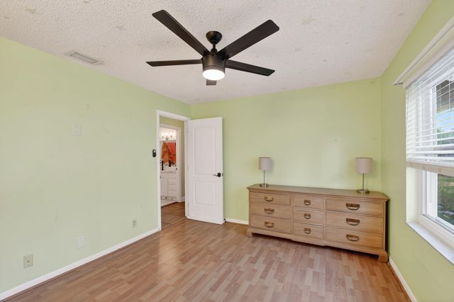 9744 Majestic Way, Boynton Beach, FL 33437