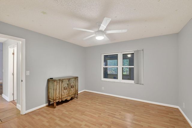 9744 Majestic Way, Boynton Beach, FL 33437