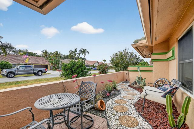 9744 Majestic Way, Boynton Beach, FL 33437