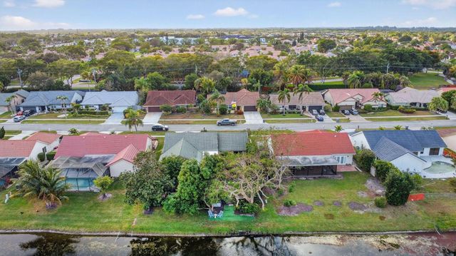 9744 Majestic Way, Boynton Beach, FL 33437