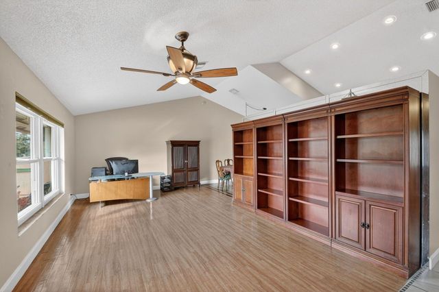 9744 Majestic Way, Boynton Beach, FL 33437