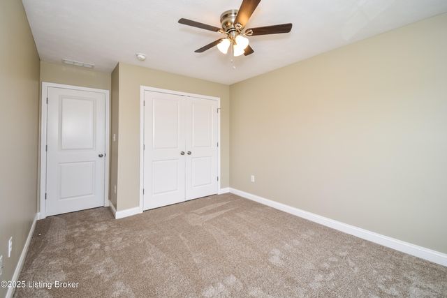 10620 Brookchase Ct, Louisville, KY 40228