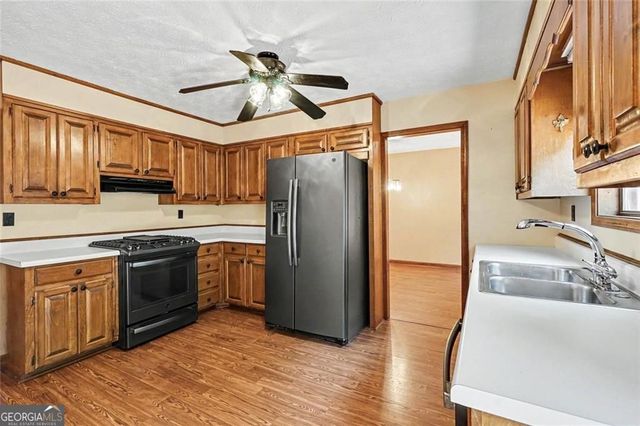2531 Deer Isle Cove, Lawrenceville, GA 30044