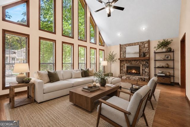 2531 Deer Isle Cove, Lawrenceville, GA 30044