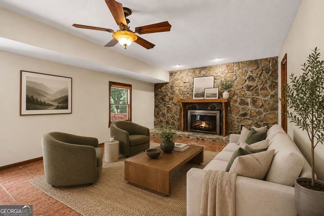 2531 Deer Isle Cove, Lawrenceville, GA 30044