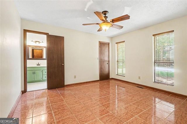 2531 Deer Isle Cove, Lawrenceville, GA 30044