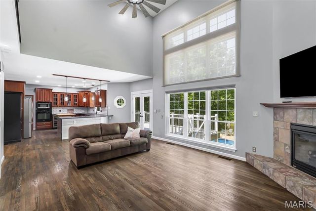 114 Saint Benedict, Pevely, MO 63070