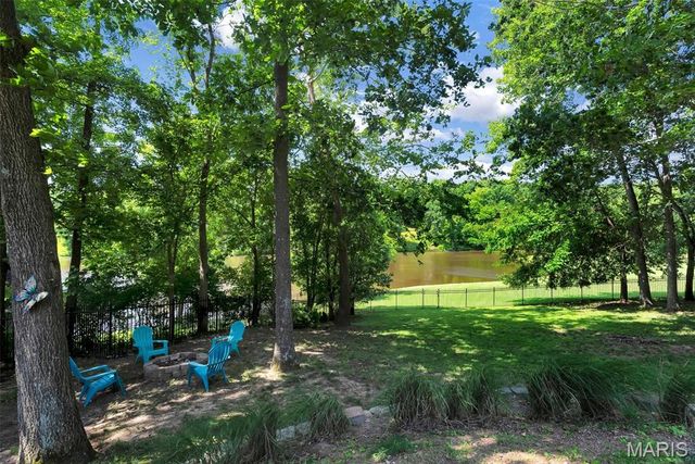 114 Saint Benedict, Pevely, MO 63070