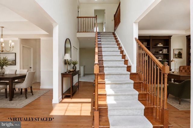 318 ELMWOOD LN, Telford, PA 18969