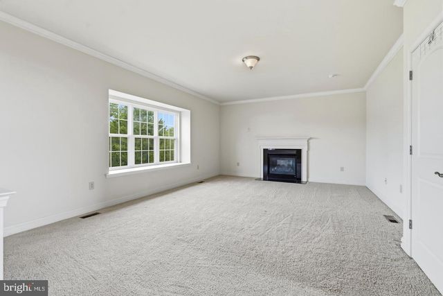 318 ELMWOOD LN, Telford, PA 18969