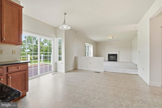 318 ELMWOOD LN, Telford, PA 18969