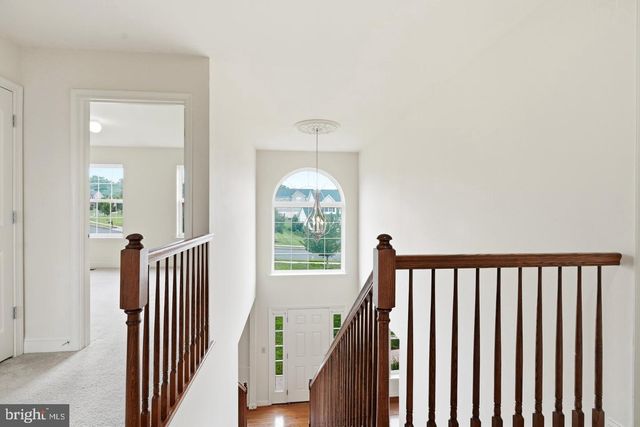 318 ELMWOOD LN, Telford, PA 18969