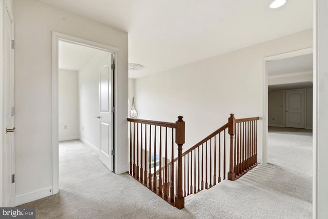 318 ELMWOOD LN, Telford, PA 18969