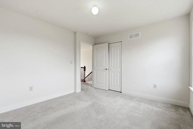 318 ELMWOOD LN, Telford, PA 18969