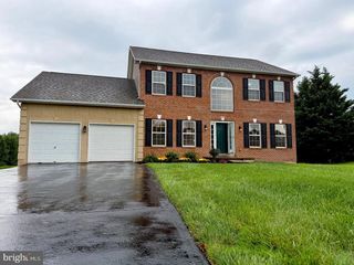 318 ELMWOOD LN, Telford, PA 18969