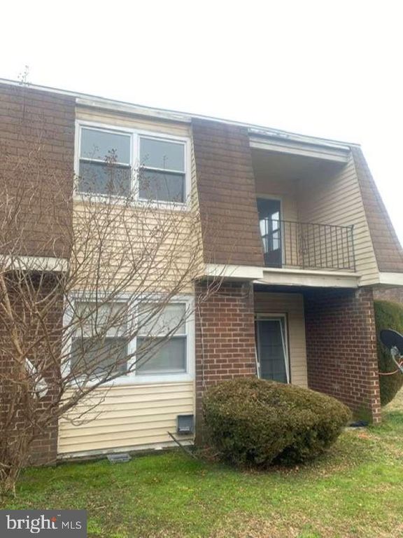 32-5 FLORENCE TOLLGATE PL, Florence, NJ 08518