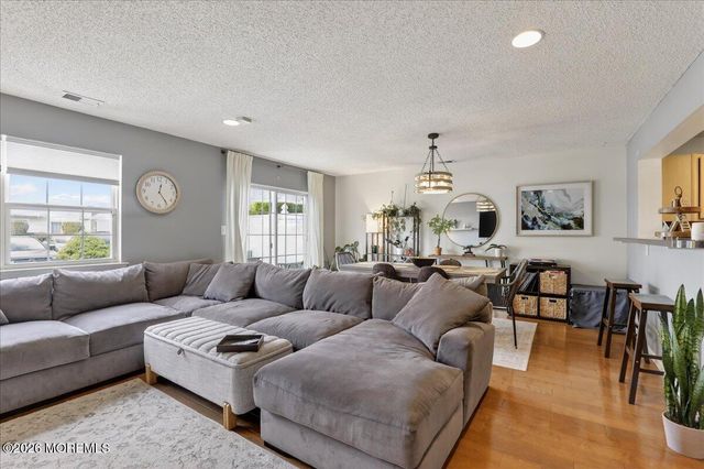 76 Shinnecock Hills Court 1000, Howell, NJ 07731