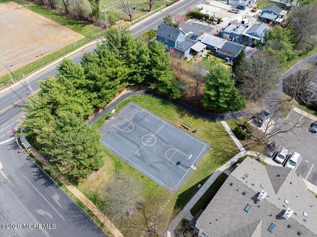 76 Shinnecock Hills Court 1000, Howell, NJ 07731