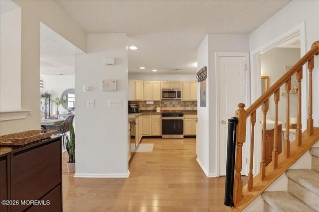 76 Shinnecock Hills Court 1000, Howell, NJ 07731