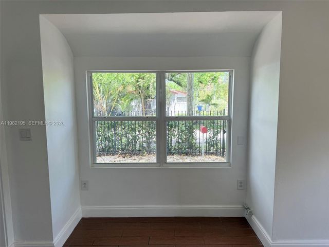 294 NE 57th St, Miami, FL 33137