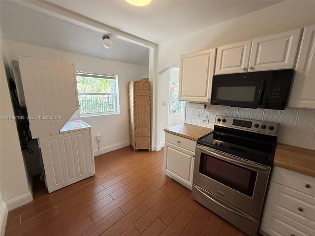 294 NE 57th St, Miami, FL 33137